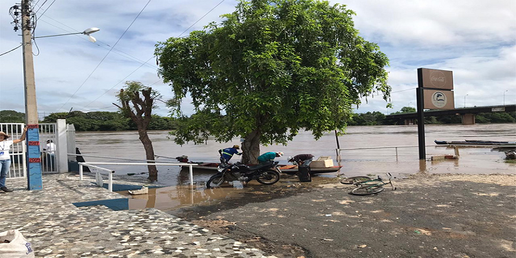 Rio Poti pode ultrapassar cota de inundação hoje